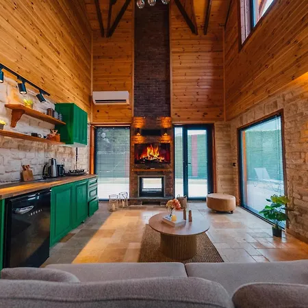 Kartepe Masukiye De 2 Oda1 Salon Oezel Havuzlu - Soemineli -muhafazakar 5 Kisilik * Korfez