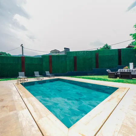 Holiday home Kartepe Masukiye De 2 Oda1 Salon Isitma Havuzlu - Soemineli -muhafazakar 5 Kisilik *