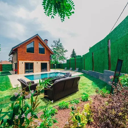 Holiday home Kartepe Masukiye De 2 Oda1 Salon Isitma Havuzlu - Soemineli -muhafazakar 5 Kisilik Korfez