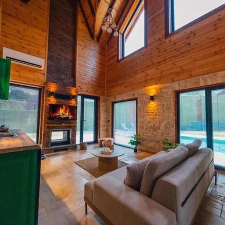 Kartepe Masukiye De 2 Oda1 Salon Isitma Havuzlu - Soemineli -muhafazakar 5 Kisilik Holiday home Korfez